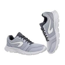 DECATHLON CHAUSSURES 1ERE QUALITE